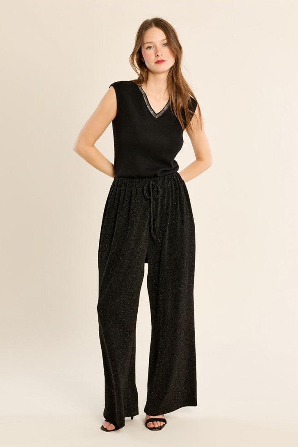 Μαύρο γυναικείο wide leg παντελόνι με lurex, ελαστική μέση και κορδόνι