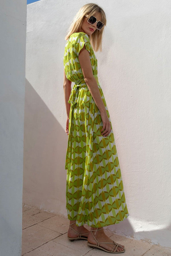 Μάξι φόρεμα βισκόζ με πράσινο γεωμετρικό τύπωμα και ζώνη στη μέση πίσω όψη