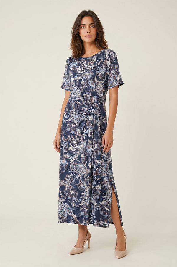 Μάξι φόρεμα με paisley print σε navy αποχρώσεις και δέσιμο στη μέση