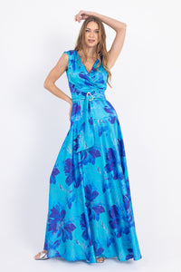 Maxi φόρεμα τυρκουάζ με μπλε floral σχέδιο και ζώνη στη μέση, αέρινη καλοκαιρινή γραμμή