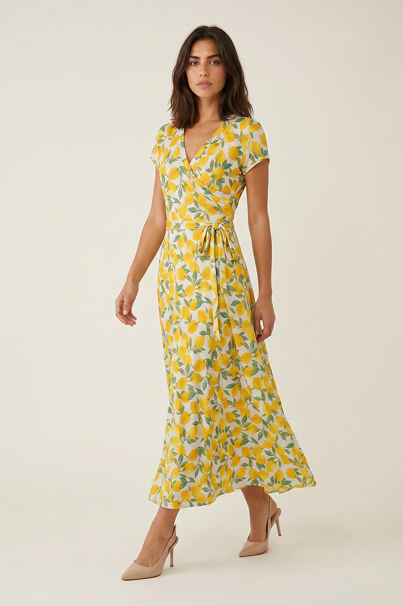 Μάξι κρουαζέ φόρεμα με lemon print σε λευκή βάση και υφασμάτινη ζώνη στη μέση