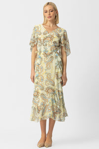 Γυναικείο midi φόρεμα εκρού με λαχούρια, ζώνη και βολάν στο τελείωμα