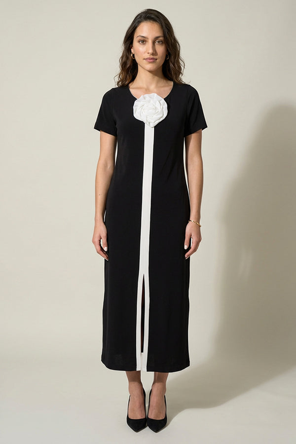 Midi φόρεμα ίσιας γραμμής σε μαύρο με λευκή αντίθεση στο κέντρο και μπροστινό σκίσιμο