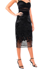 Μαύρη midi φούστα δαντέλα με floral μοτίβα και διάφανο τελείωμα από το Ellisargi Boutique