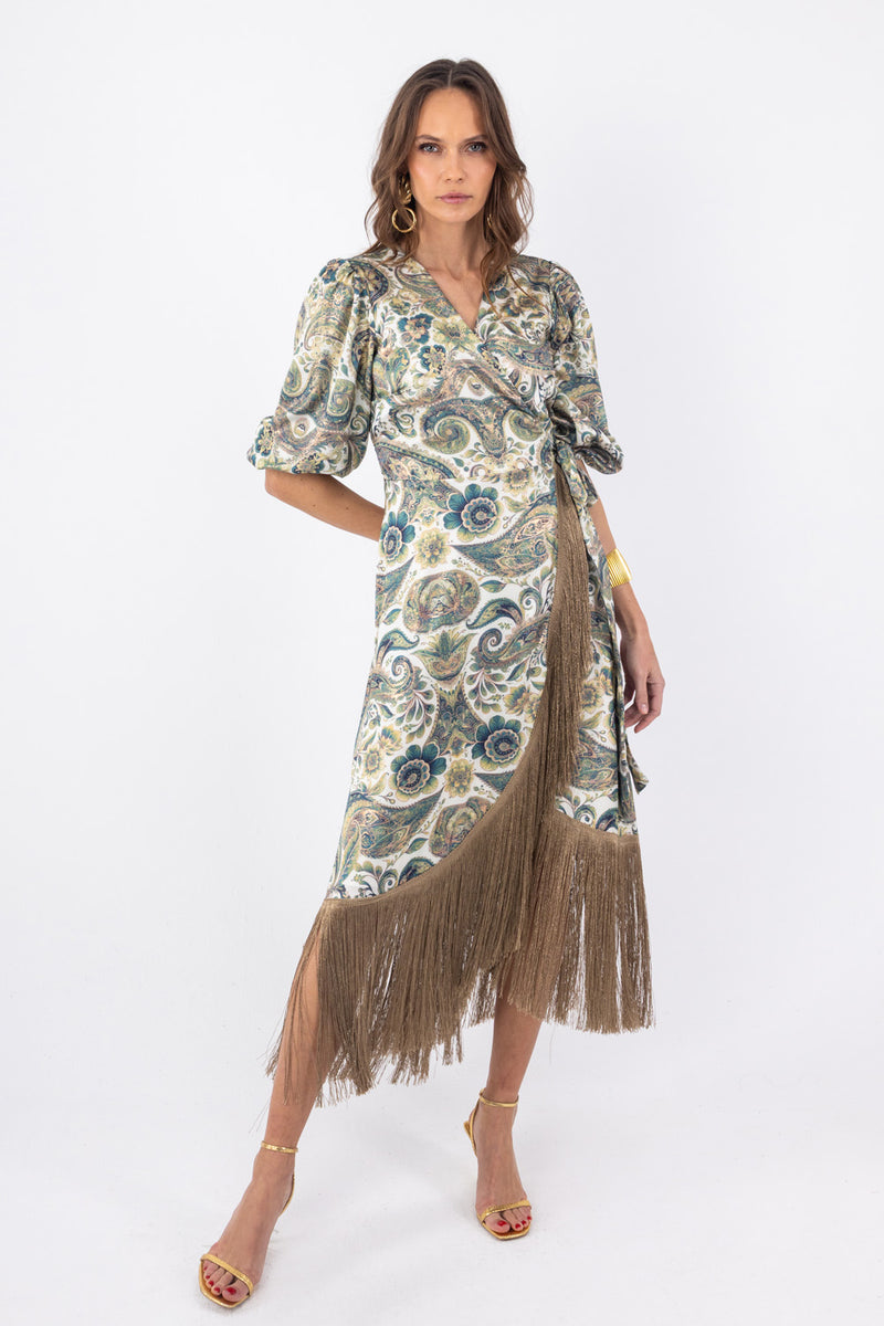 midi κρουαζέ φόρεμα με paisley σχέδιο και κρόσσια στο τελείωμα