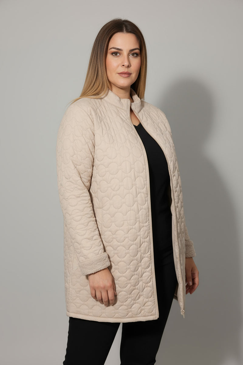 Μπεζ καπιτονέ μπουφάν plus size με φερμουάρ