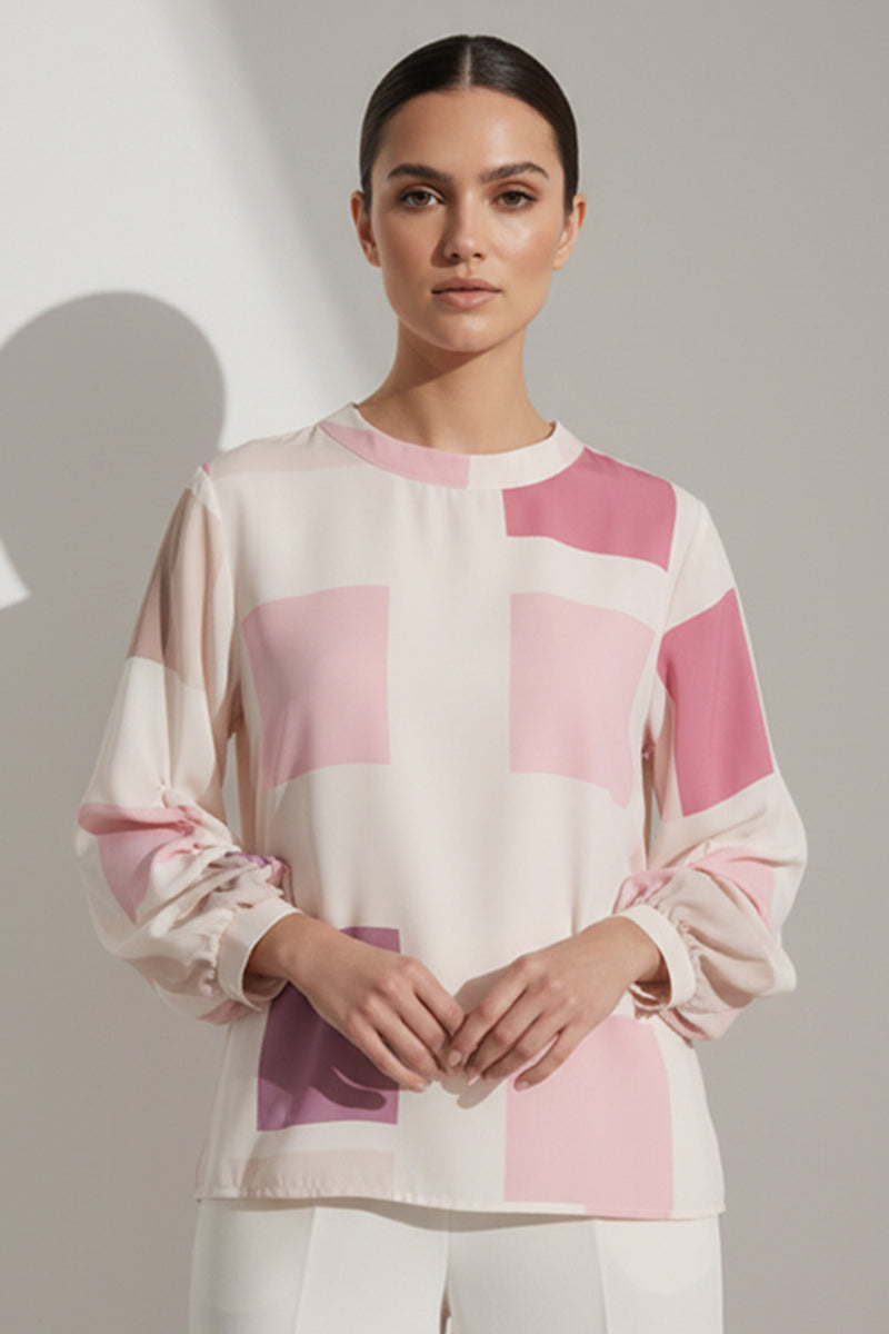 Γυναικεία εκρού μπλούζα με ροζ γεωμετρικό print και μακριά μανίκια