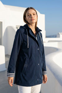 Navy γυναικείο jacket με κουκούλα και ριγέ λεπτομέρειες στα μανίκια