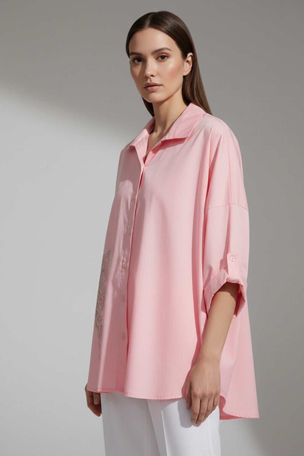 Γυναικείο oversized πουκάμισο ροζ πούδρα με διακοσμητικό μοτίβο και γυριστά μανίκια από Ellisargi Boutique