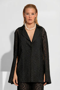 oversized μαύρο σακάκι από πλεκτή δαντέλα με πέτο και μακριά μανίκια