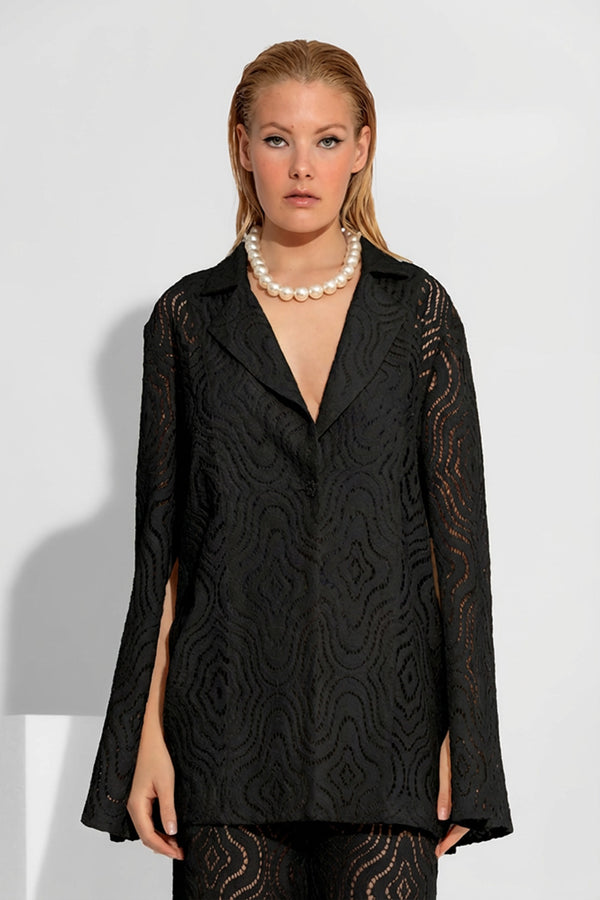 oversized μαύρο σακάκι από πλεκτή δαντέλα με πέτο και μακριά μανίκια