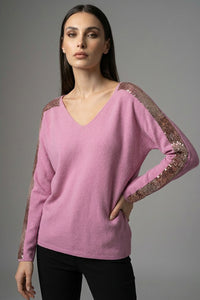 Πλεκτή μπλούζα ροζ με V λαιμόκοψη και παγιέτες στα μανίκια, άνετη γραμμή από Ellisargi Boutique