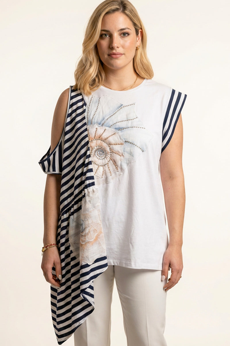 Plus size one size ασύμμετρη μπλούζα με ριγέ λεπτομέρεια και άνοιγμα στον ώμο