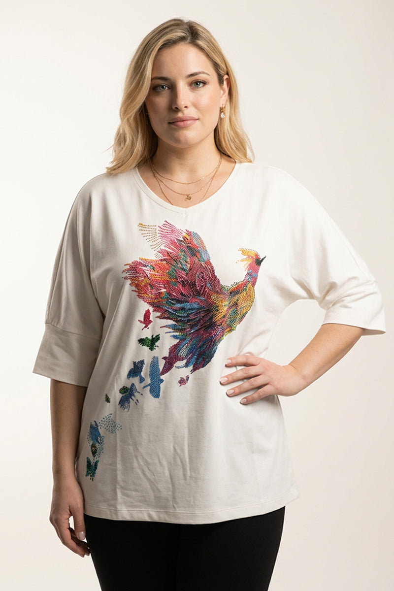 Plus size one size εκρού μπλούζα με πολύχρωμο print πουλιού στο μπροστινό μέρος