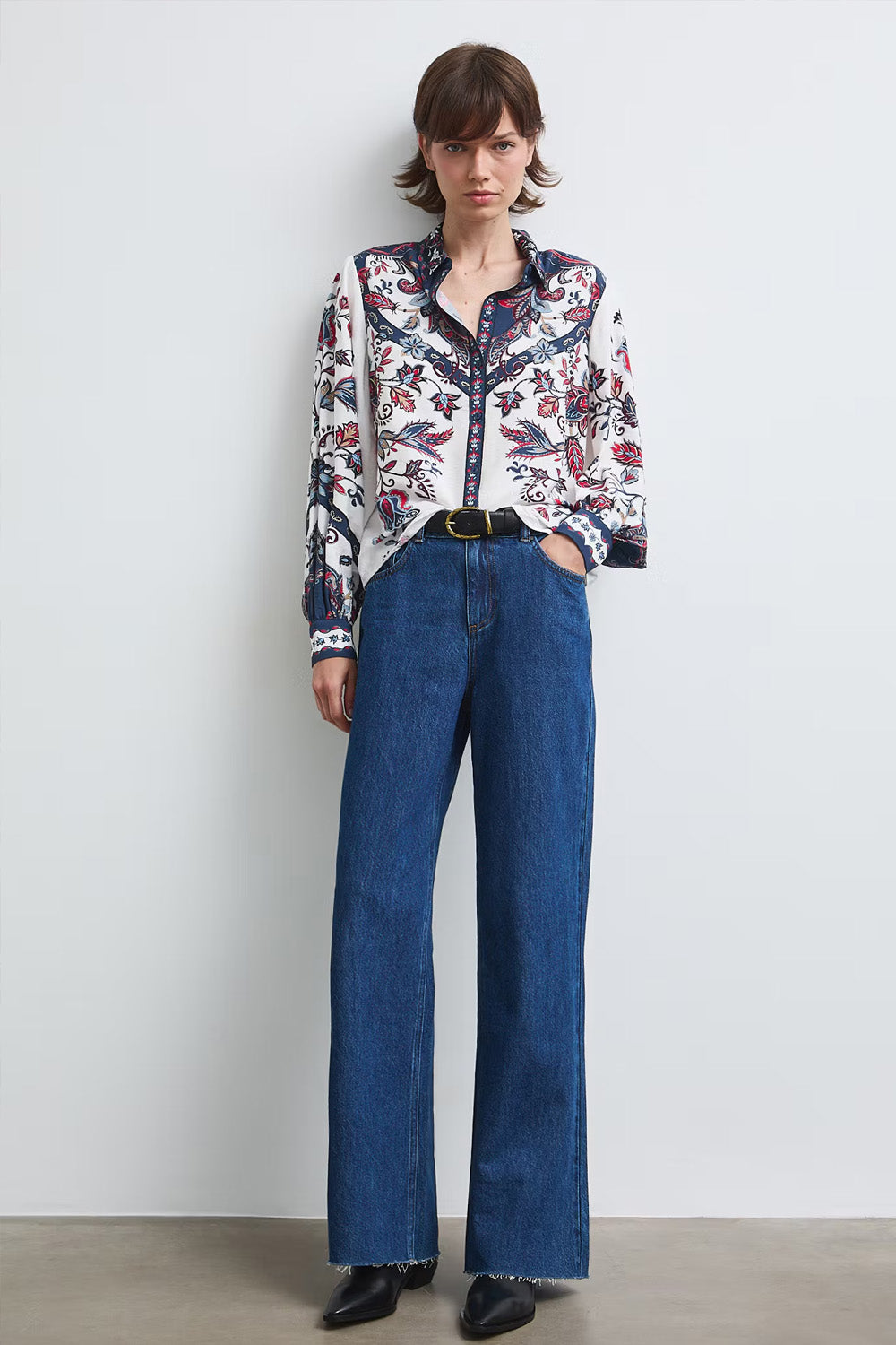 Γυναικείο πουκάμισο Paisley Heritage off white με navy και κόκκινο paisley print