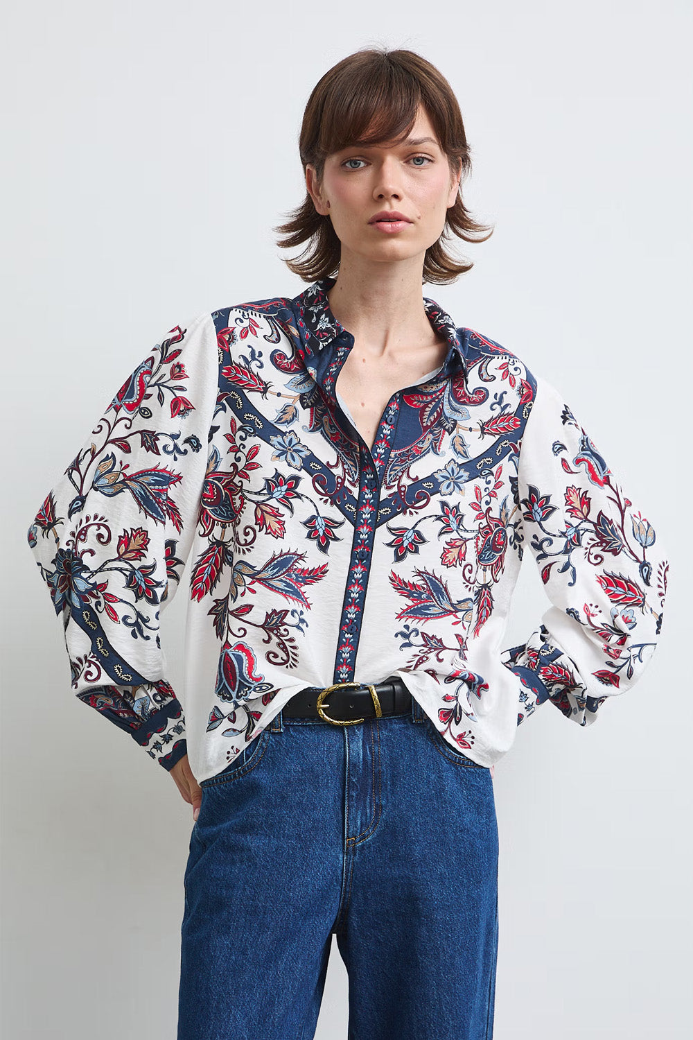 Γυναικείο πουκάμισο Paisley Heritage off white με navy και κόκκινο paisley print