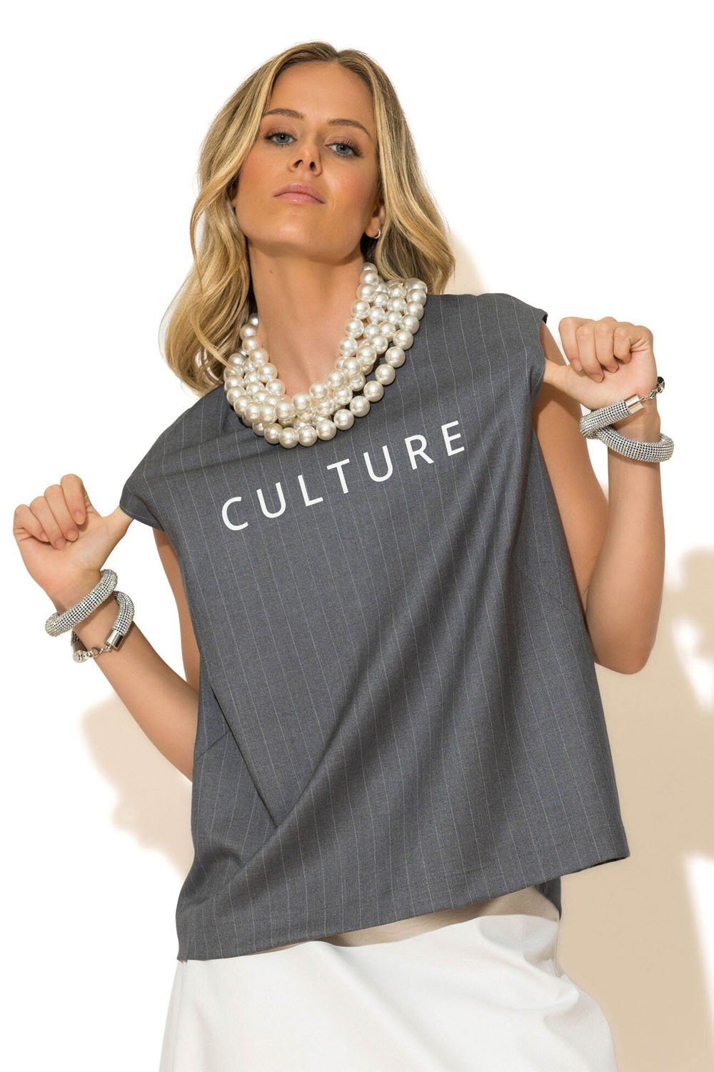 Ριγέ μπλούζα με φερμουάρ πίσω και τύπωμα – C-THROU