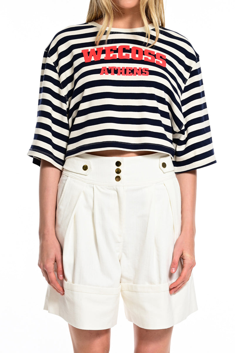 Γυναικείο ριγέ crop top WECOSS ATHENS σε navy και εκρού χρώμα με φαρδιά μανίκια και άνετη γραμμή.