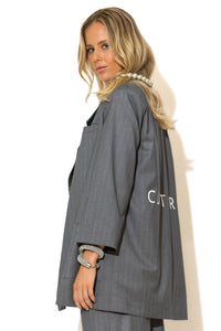 Ριγέ oversized σακάκι C-THROU με logo CULTURE – Ellisargi Boutique