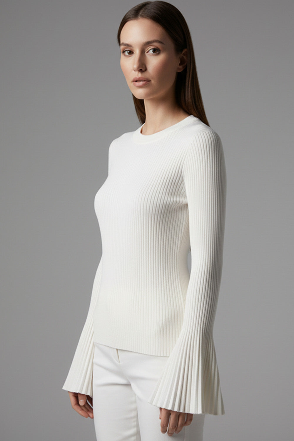 Γυναικεία ριπ πλεκτή μπλούζα εκρού με καμπάνα μανίκια και εφαρμοστή γραμμή από Ellisargi Boutique