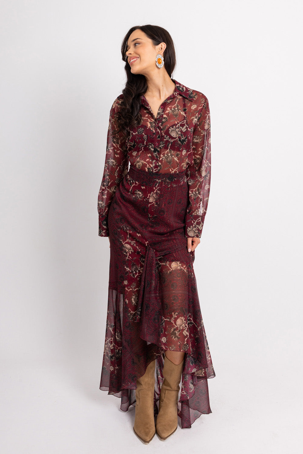 Σετ μπορντό floral με πουκάμισο και μάξι φούστα βολάν, αέρινη εφαρμογή