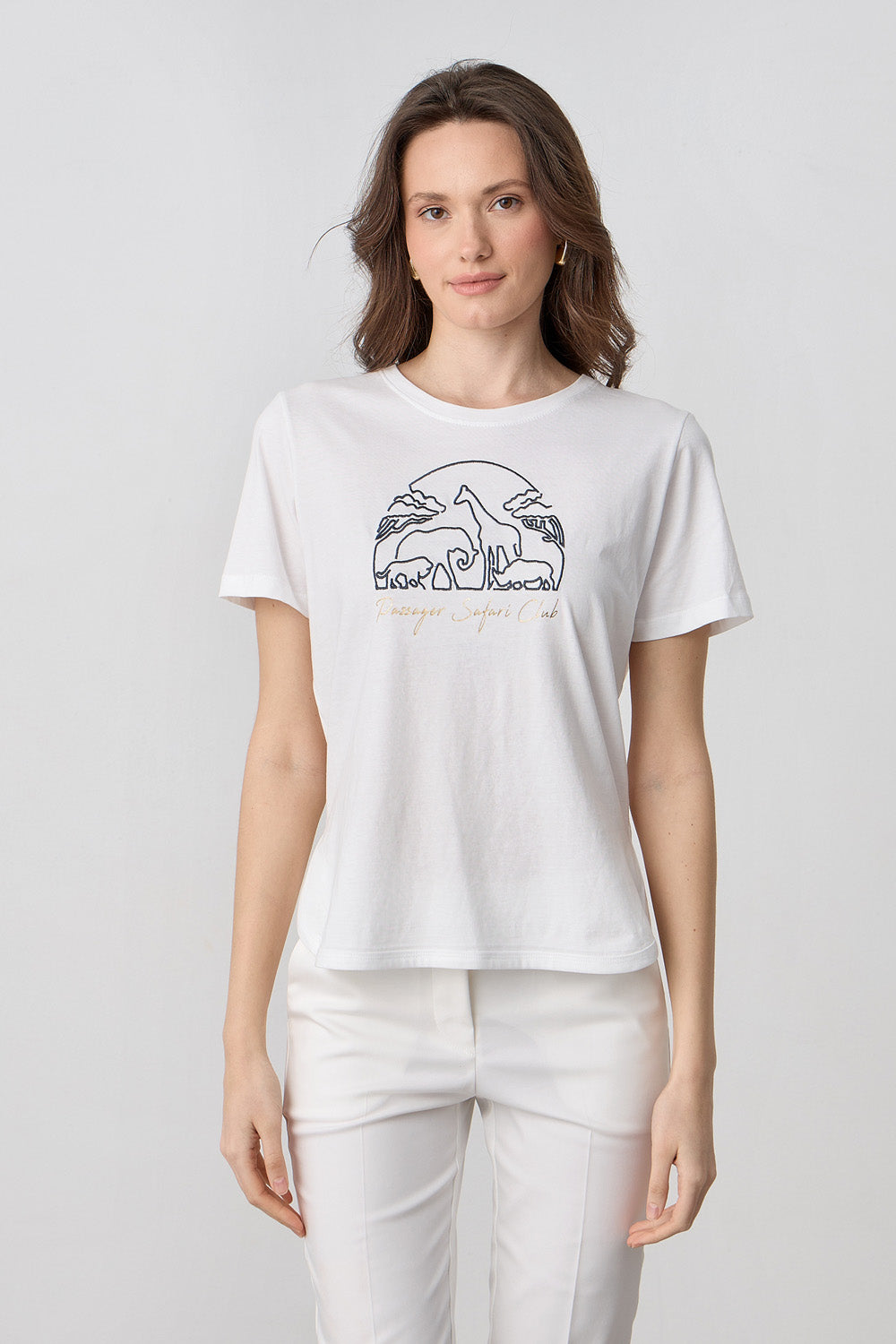 Λευκό γυναικείο T-shirt με safari τύπωμα και στρογγυλή λαιμόκοψη