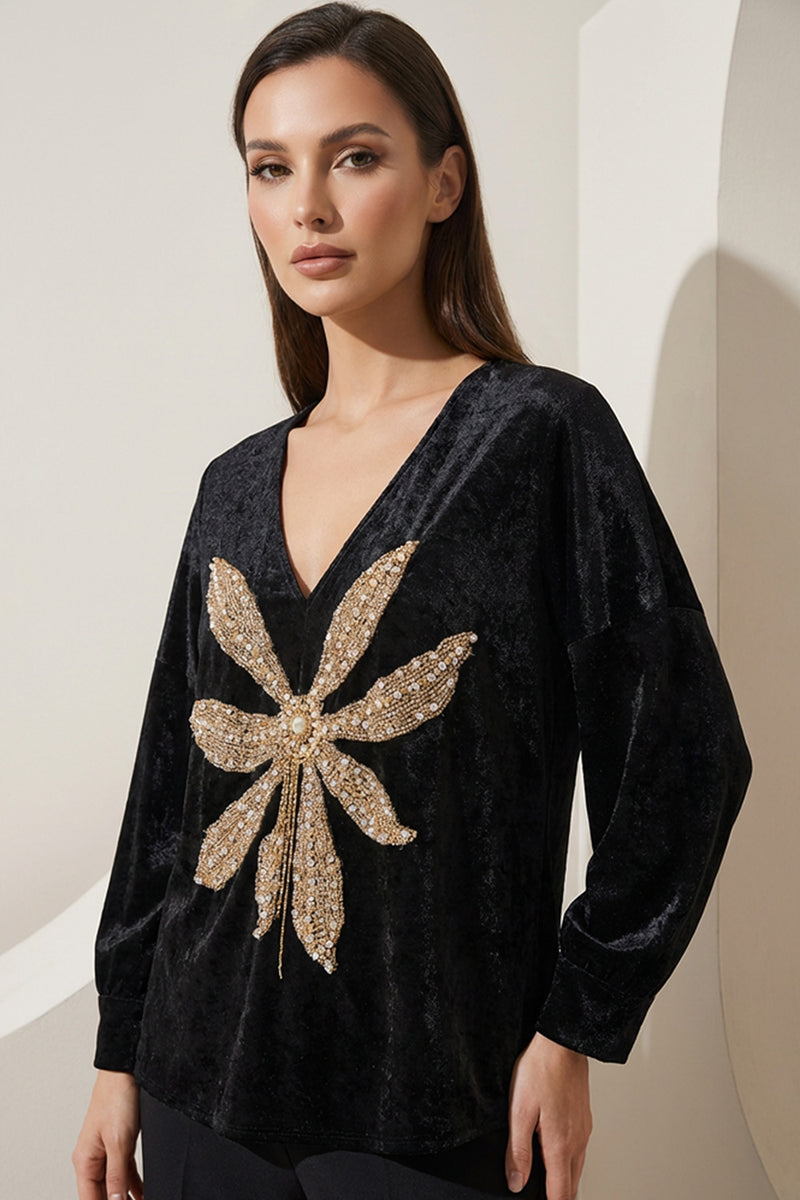 Μαύρη γυναικεία βελούδινη μπλούζα με χρυσό κεντημένο floral μοτίβο και V λαιμό.
