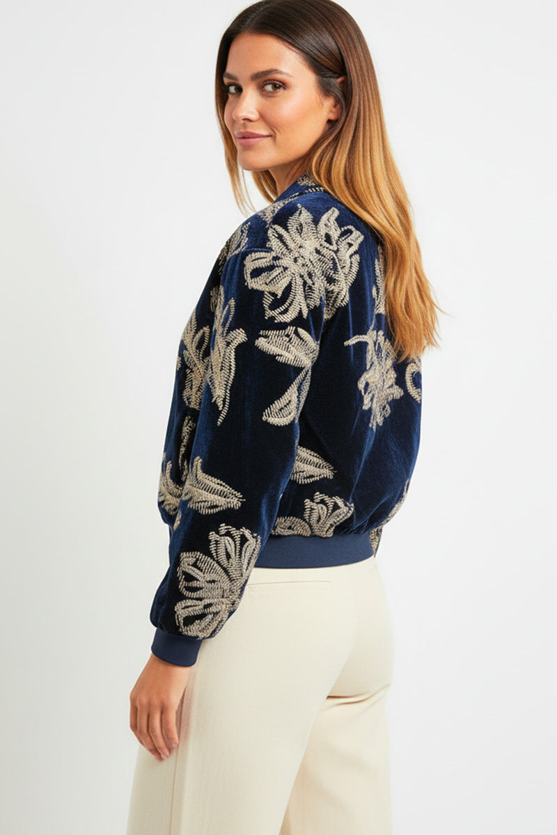 Γυναικείο μπλε βελούδινο jacket με χρυσά κεντητά μοτίβα σε άνετη γραμμή