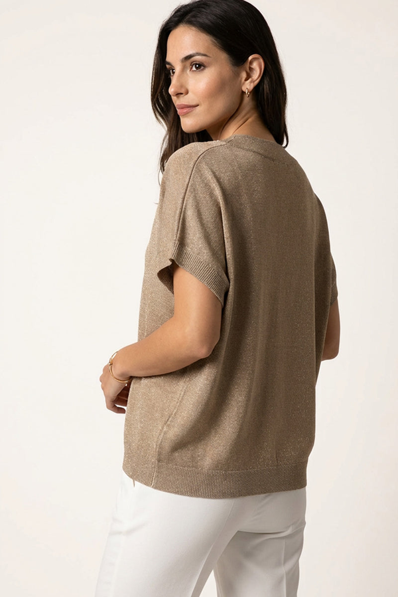 Χρυσή πλεκτή μπλούζα με V λαιμόκοψη και χαλαρή εφαρμογή