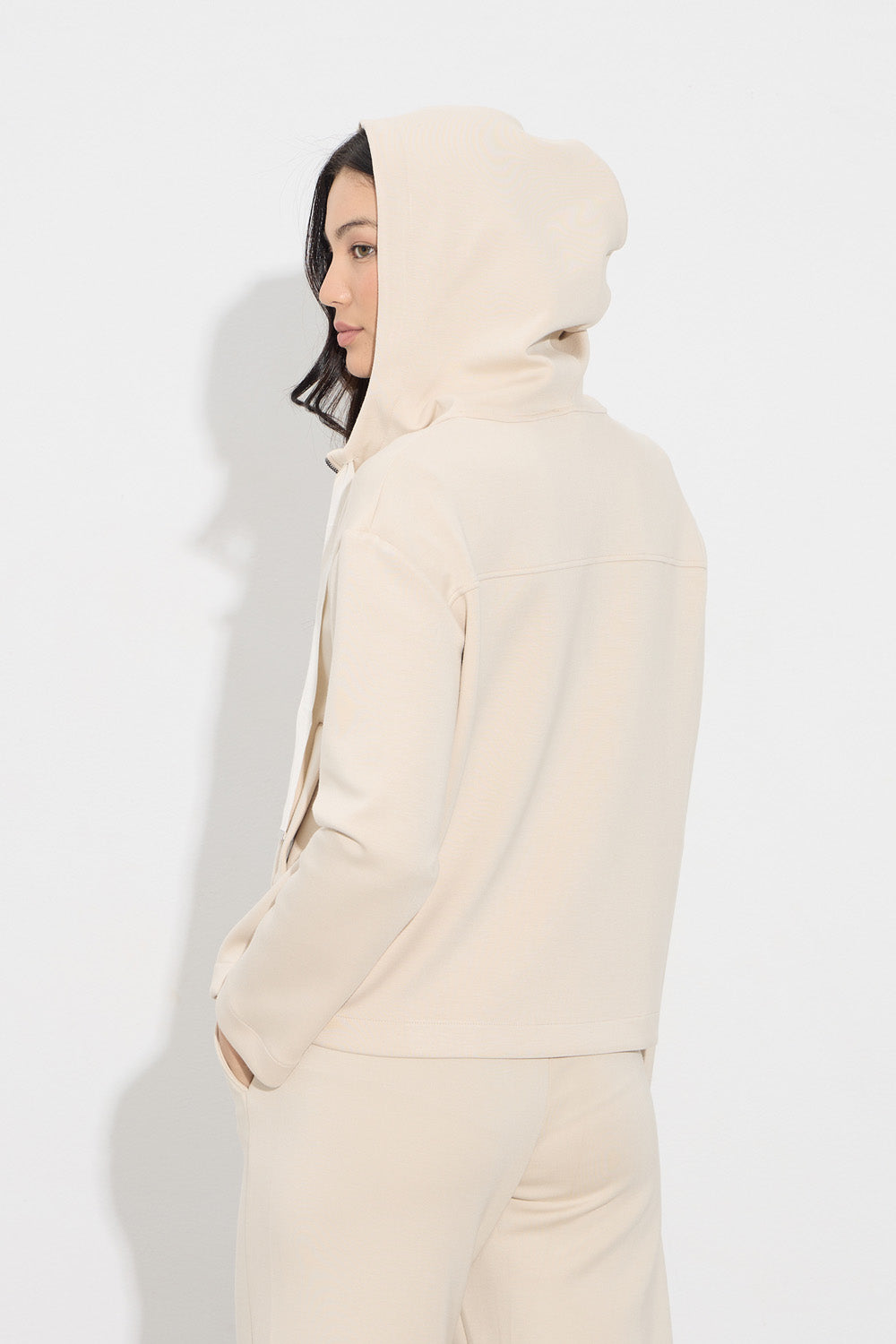 Ζακέτα με κουκούλα και φερμουάρ